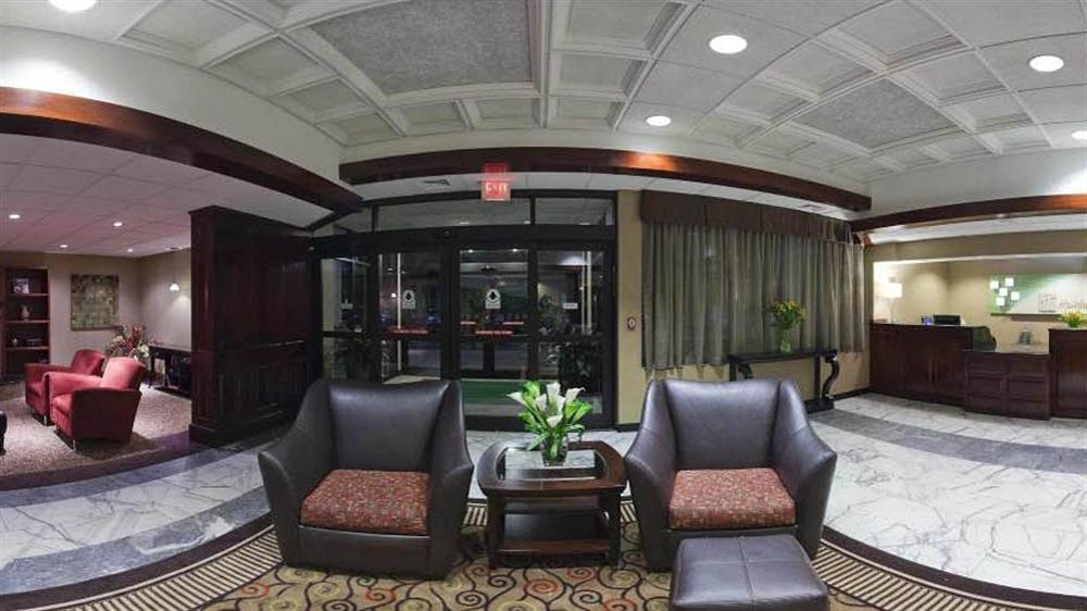 Hotel By Ihg 3*
